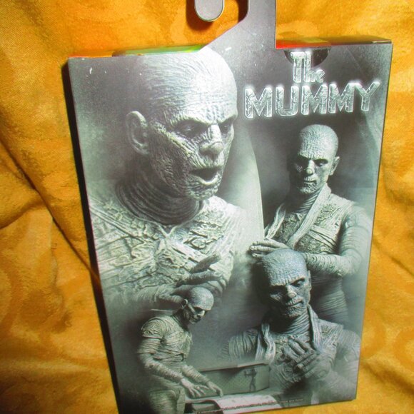 NECA Boris Karloff The Mummy Ultimate Action Figure Universal Monsters NIB - Picture 3 of 3